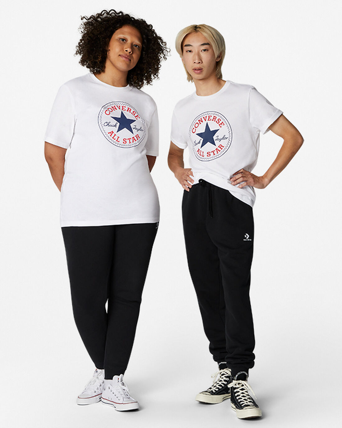 Converse Go-To Chuck Taylor Classic Patch Standard Fit T-shirt Herr Vita | Sverige-24895